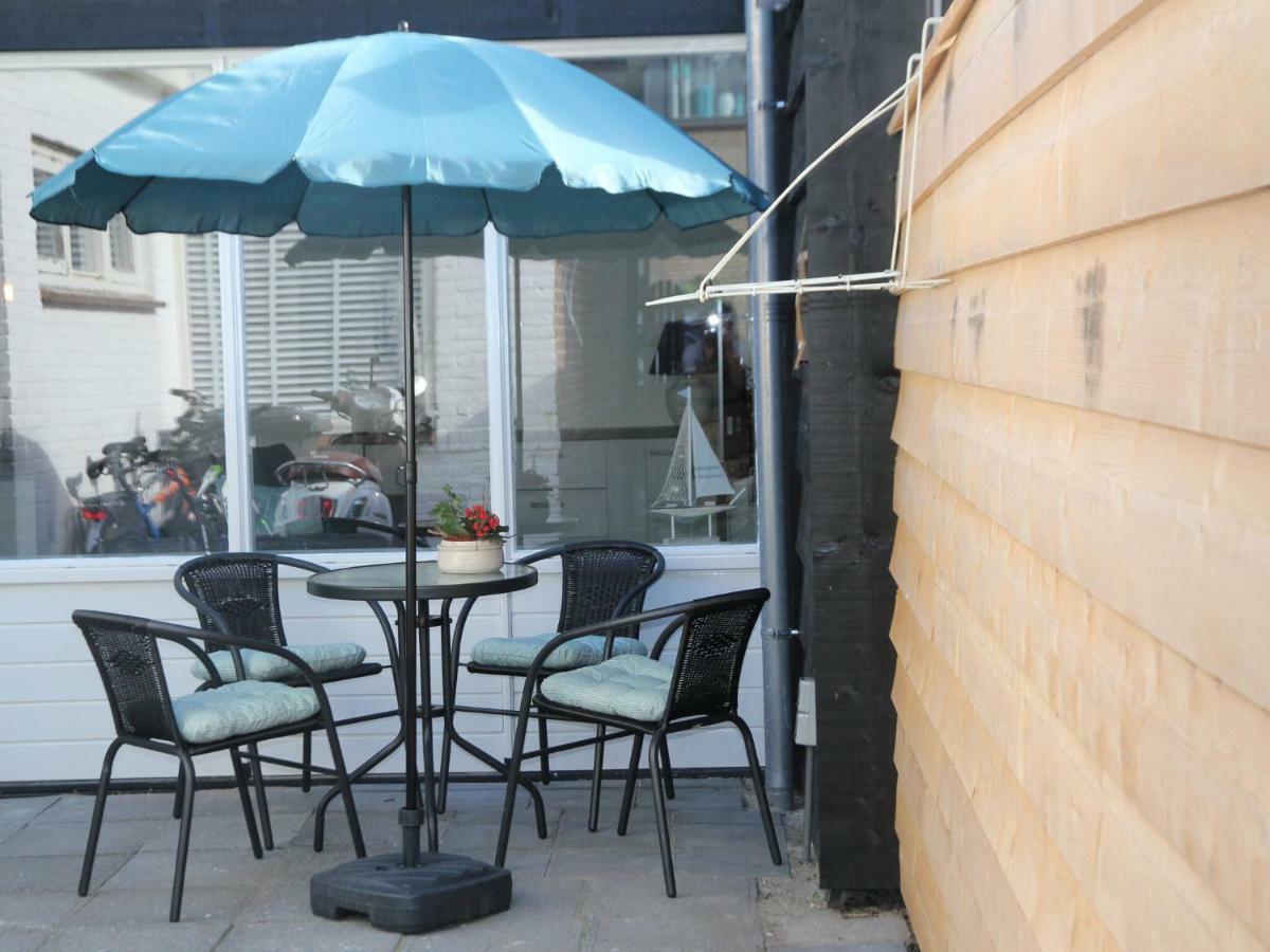 Charming Holiday Home In Egmond Aan Zee Near Seabeach Экстерьер фото